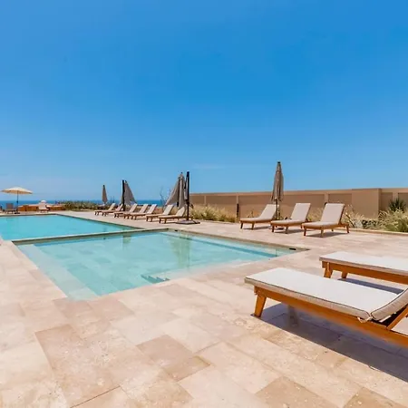 15 Guests - Mistiq Cabo Apartment